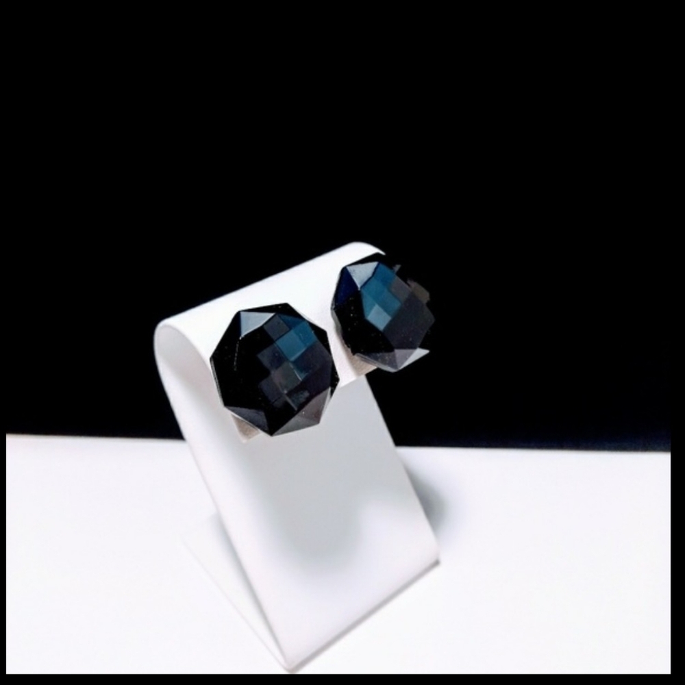 💘 Vtg. Black Checkerboard Faceted Earrings